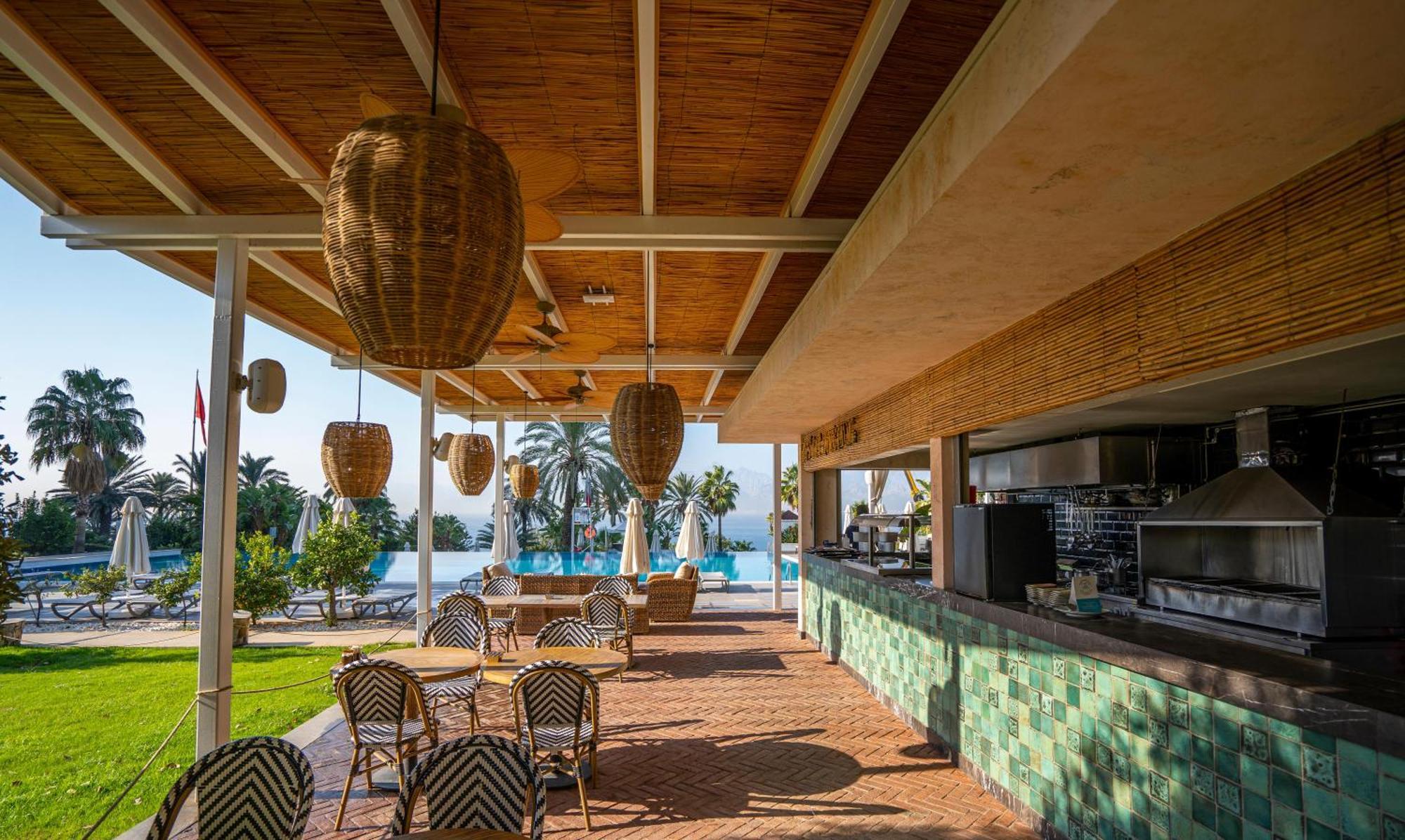 Akra Antalya Hotel Exterior photo The Beach Club
