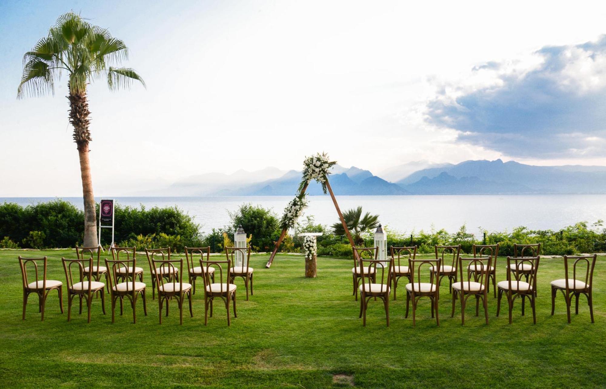 Akra Antalya Hotel Exterior photo Wedding venue